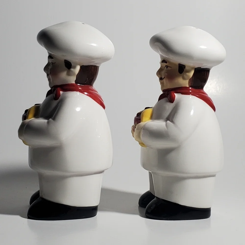 Salt & Pepper Shakers Chubby Italian Chef Jennifer Brinley Ceramic Cooking S&P